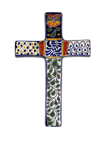 Medium Traditional Cross-   LICC3084