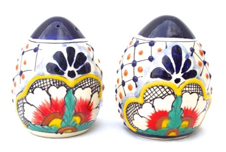 Salt and pepper set